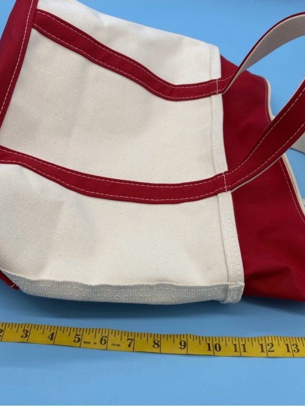 L.L. Bean 1990’s Vintage Boat & Tote Zip Top Canvas Bag USA Made Red Accent - Picture 7 of 10